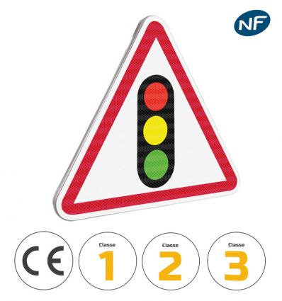 A17 - Panneau annonce de Feux Tricolores