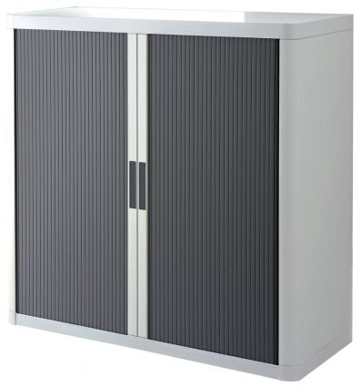 Armoire rideaux basse