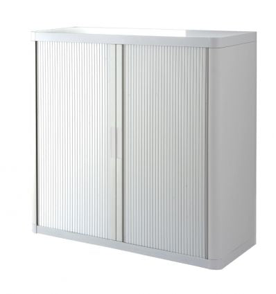 Armoire rideaux basse