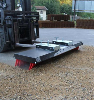 Balai pousseur pour fourches Actisweep V7