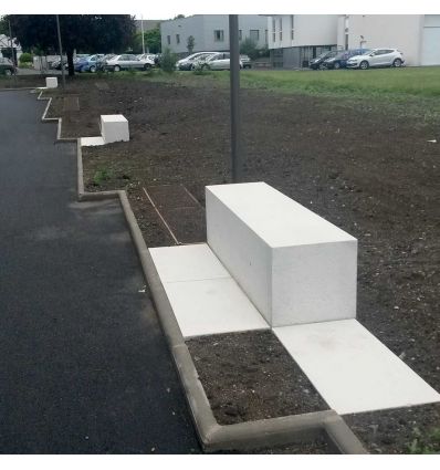 Banc monobloc béton extérieur pour collectivités