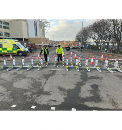Barrière anti voiture bélier 3,5 ou 7,5 tonnes