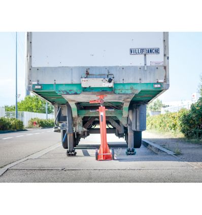 Béquille de sécurité pour remorque à tête pivotante