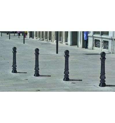 Borne Anti-stationnement Art Déco en Fonte