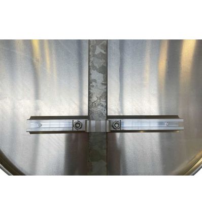 Bride de fixation pour poteau de 40 x 40 mm