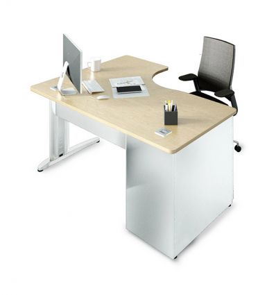 Bureau asymétrique avec retour professionnel