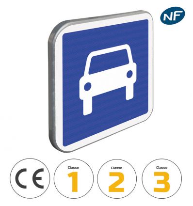 C107 - Panneau d'indication d'une route à accès réglementé