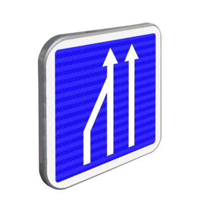 C28 - Panneaux d'indication d'une réduction du nombre de voies de circulation