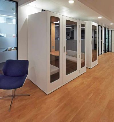 Cabine acoustique 4 personnes