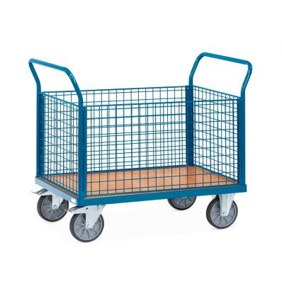 Chariot à ridelles