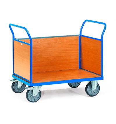 Chariot à ridelles