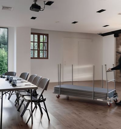 Chariot extensible pour table