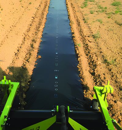 Dérouleuse de film plastique agricole