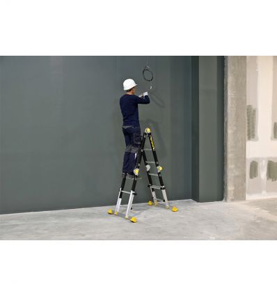 Échelle télescopique articulée
