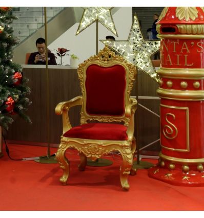 Fauteuil rouge Pere Noel​