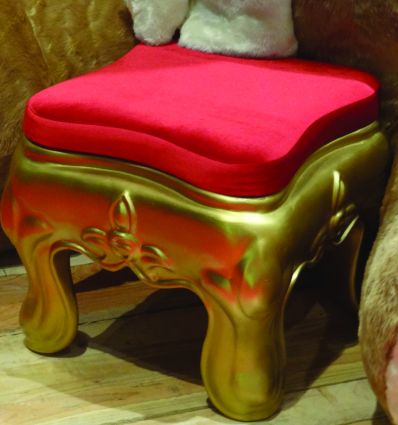Fauteuil rouge Pere Noel​