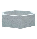 Jardinière en béton hexagonale