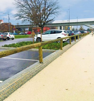 Glissière Bois parking