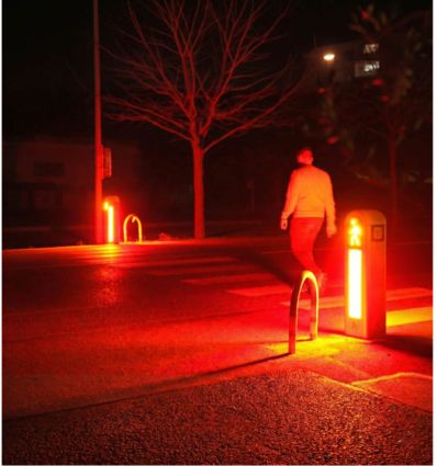 Lot de 2 bornes piéton lumineuses à détection automatique