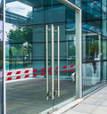 Lot de 4 bandes de signalisation pour surface vitrée - Rectangles penchés