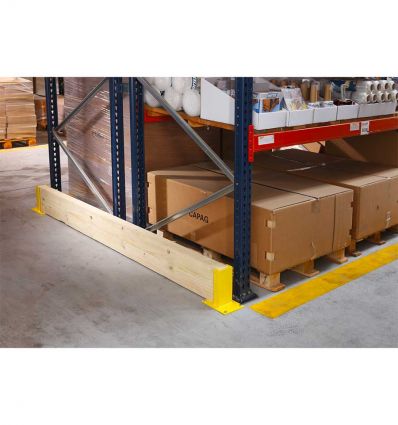 Protection de rack en madrier