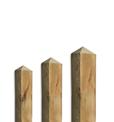 Mât de signalisation en bois