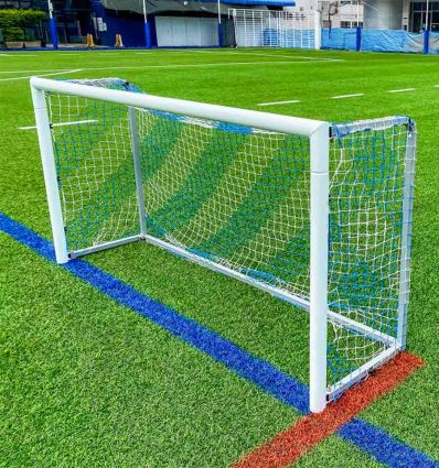 Mini but de foot professionnel