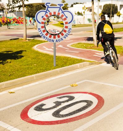 Miroir pour Piste Cyclable