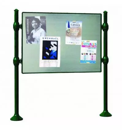 Panneau d'affichage extérieur libre