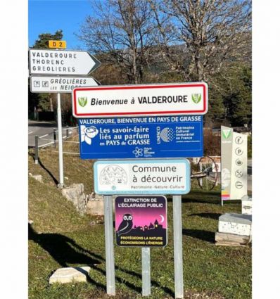 Panneau label commune à découvrir