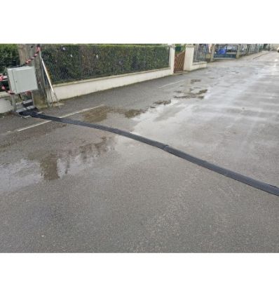 Passe câble rouleau caoutchouc