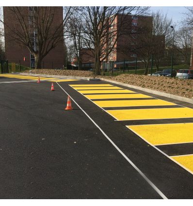 Peinture Routière Solvantée en Couleur sans toluène