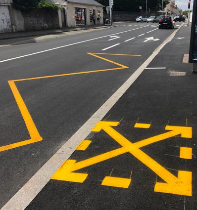 Peinture routière solvantée jaune certifiée sans toluène
