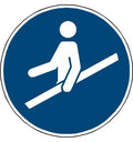 Pictogramme Obligation de se tenir à la rampe - M012