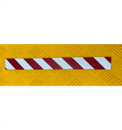 Plaque de franchissement de tranchée extensible