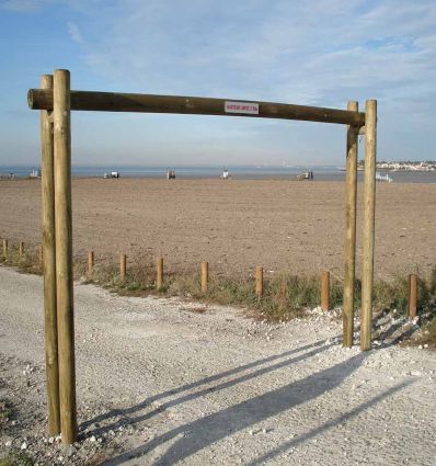 Portique Fixe Parking en Bois