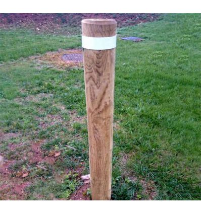 Potelet rétro-réfléchissant en bois