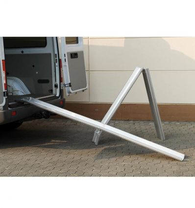 Rampe de chargement pliable avec rebords 350 à 700 kg