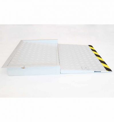 Rampe encastrable PMR dépliante