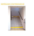 Contremarche adhésive