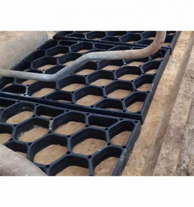 Tapis pour logette creuse