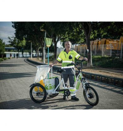 Vélo triporteur cargo